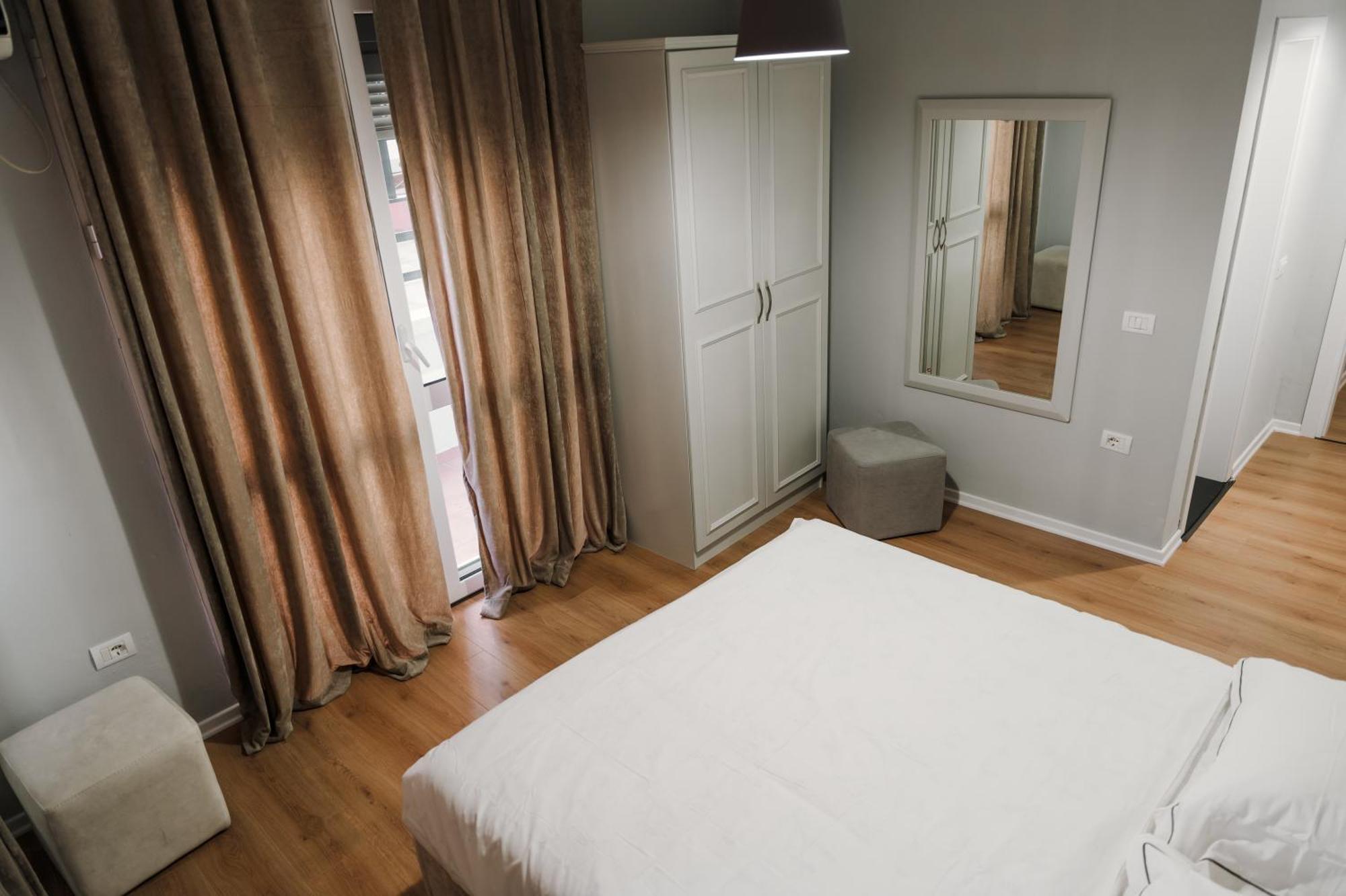 Urban Hotel Tirana Extérieur photo